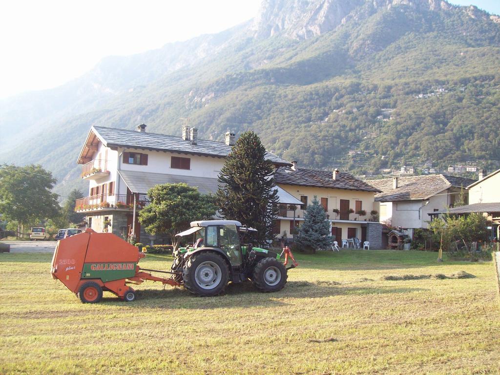 Agriturismo La Grange Pont-Saint-Martin Eksteriør bilde